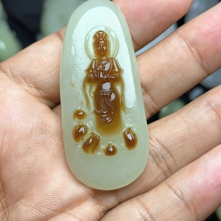 颈饰未镶嵌和田玉