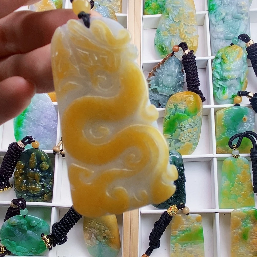 翡翠未镶嵌颈饰天然翡翠