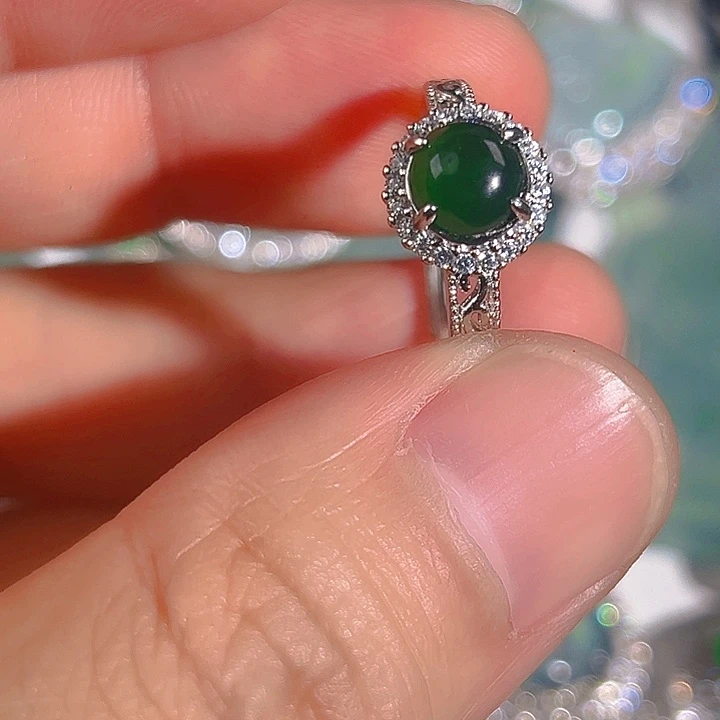 翡翠颈饰未镶嵌544，