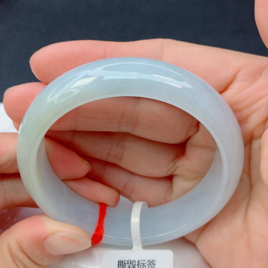 翡翠未镶嵌手镯57圈  轮胎