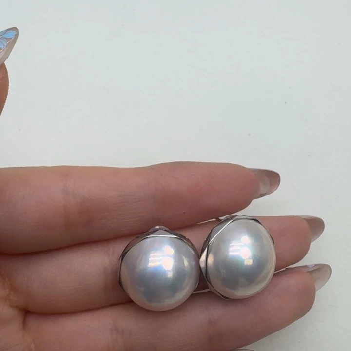 耳饰未镶嵌拼合珍珠（马贝珠）