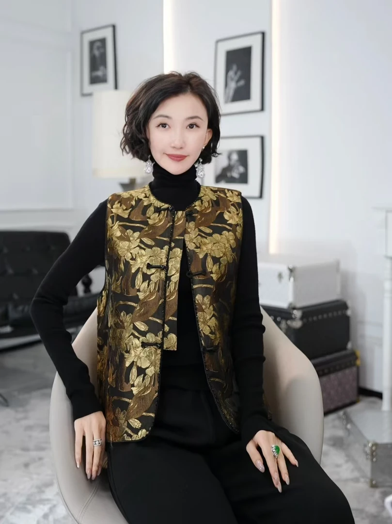 Betty Bairn【如花四季】高端桑蚕丝织金圆领马甲24B-BW7681