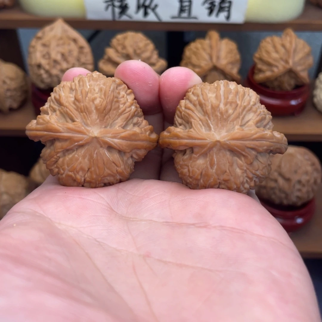 火***火吊坠文玩核桃白狮子40➕