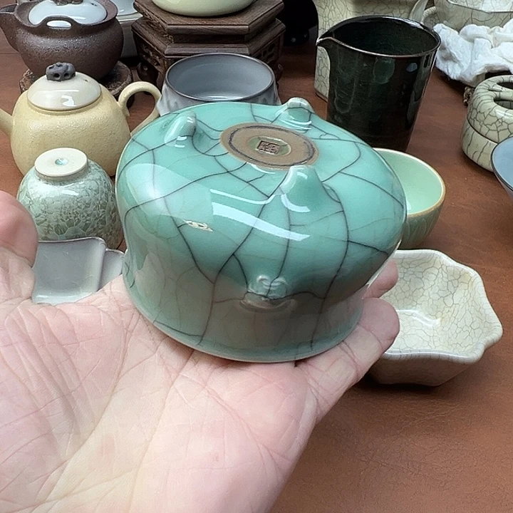 哥窑微瑕香炉哈哈哈