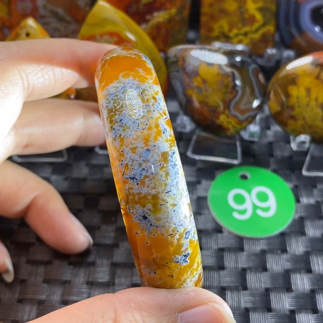 未镶嵌颈饰玛瑙/玉髓邂**遇