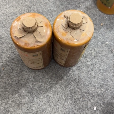 盘子瓶子手工手绘