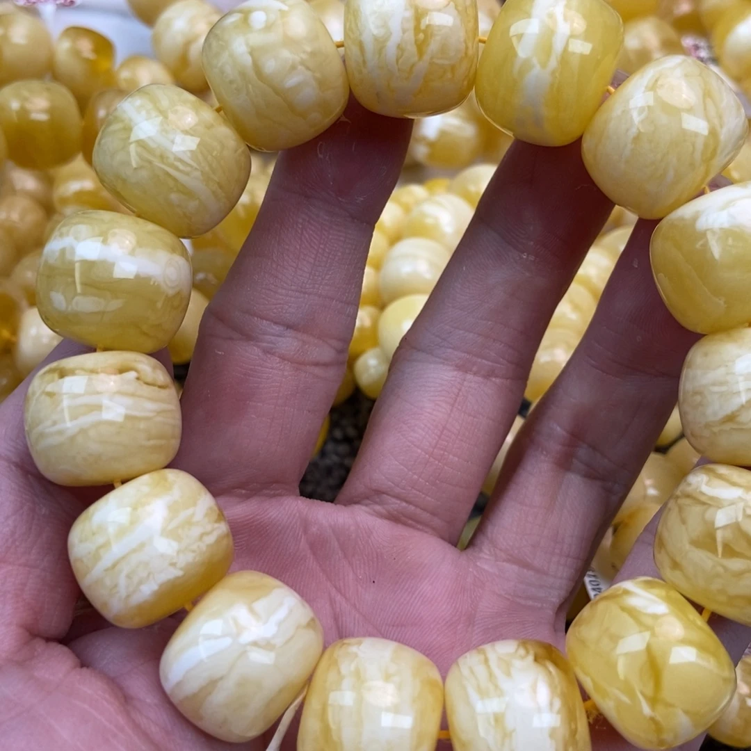 琥珀未镶嵌珠宝奇石3