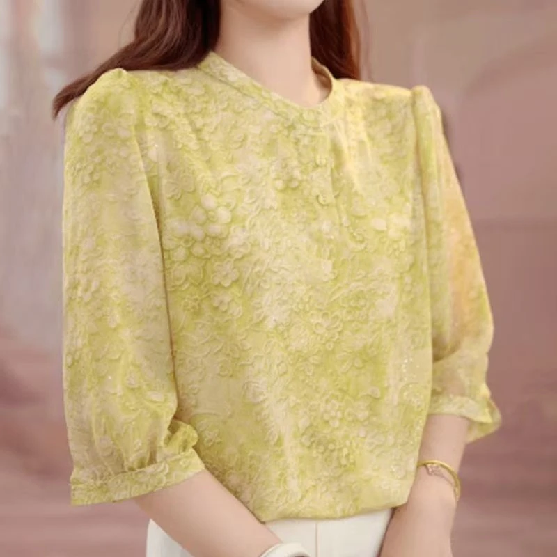 七分袖碎花衬衫女2025新款夏季宽松时尚减龄洋气妈妈上衣