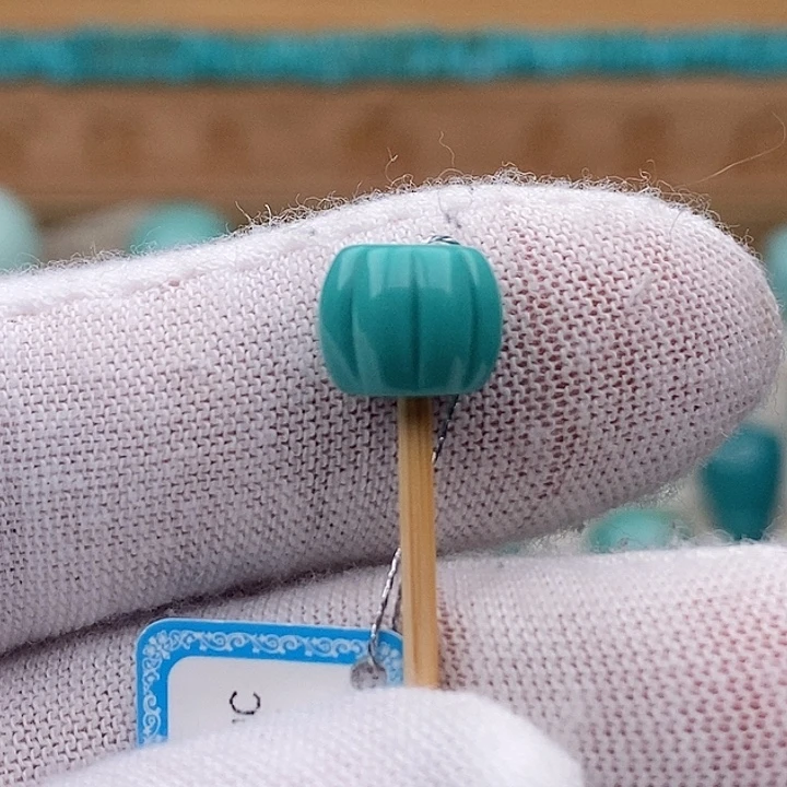 绿松石未镶嵌珠宝奇石9.3