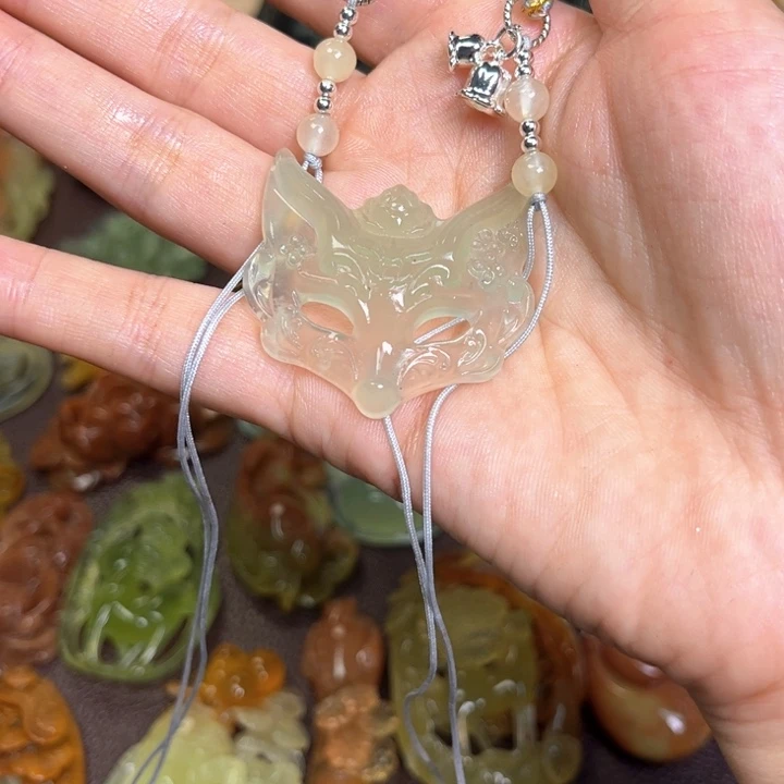 蛇纹石玉吊坠(赠链)未镶嵌