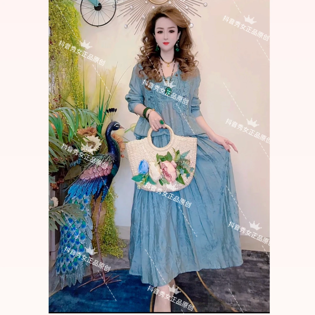 ［秀女正品原创］新款小众设计刺绣套装遮肉显瘦气质女人味甜美洋气