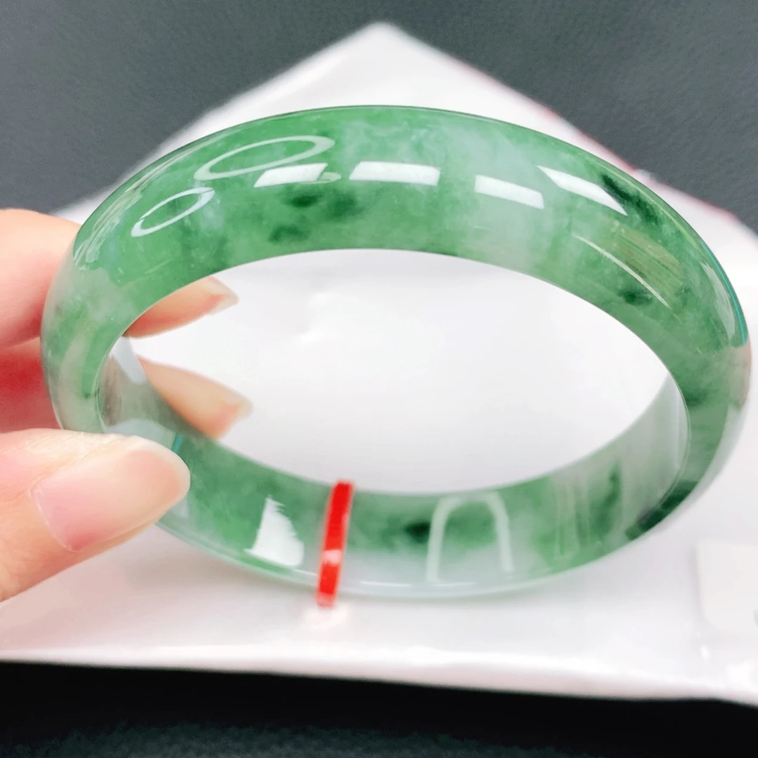 翡翠未镶嵌手镯59圈