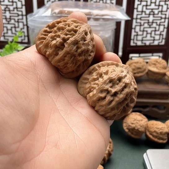 文玩核桃吊坠偂**丗44龙脉元宝