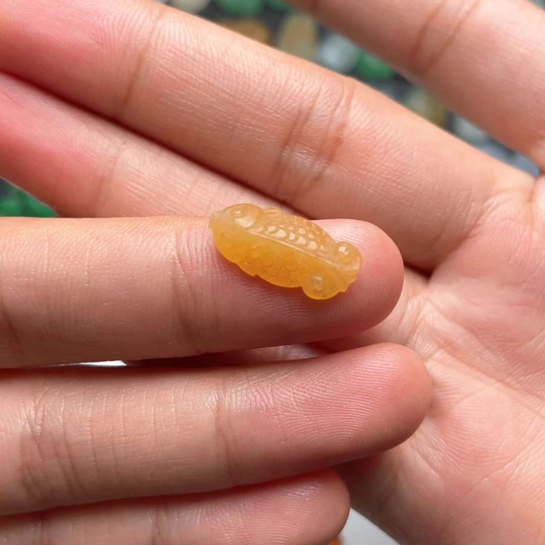 定制翡翠未镶嵌毛货