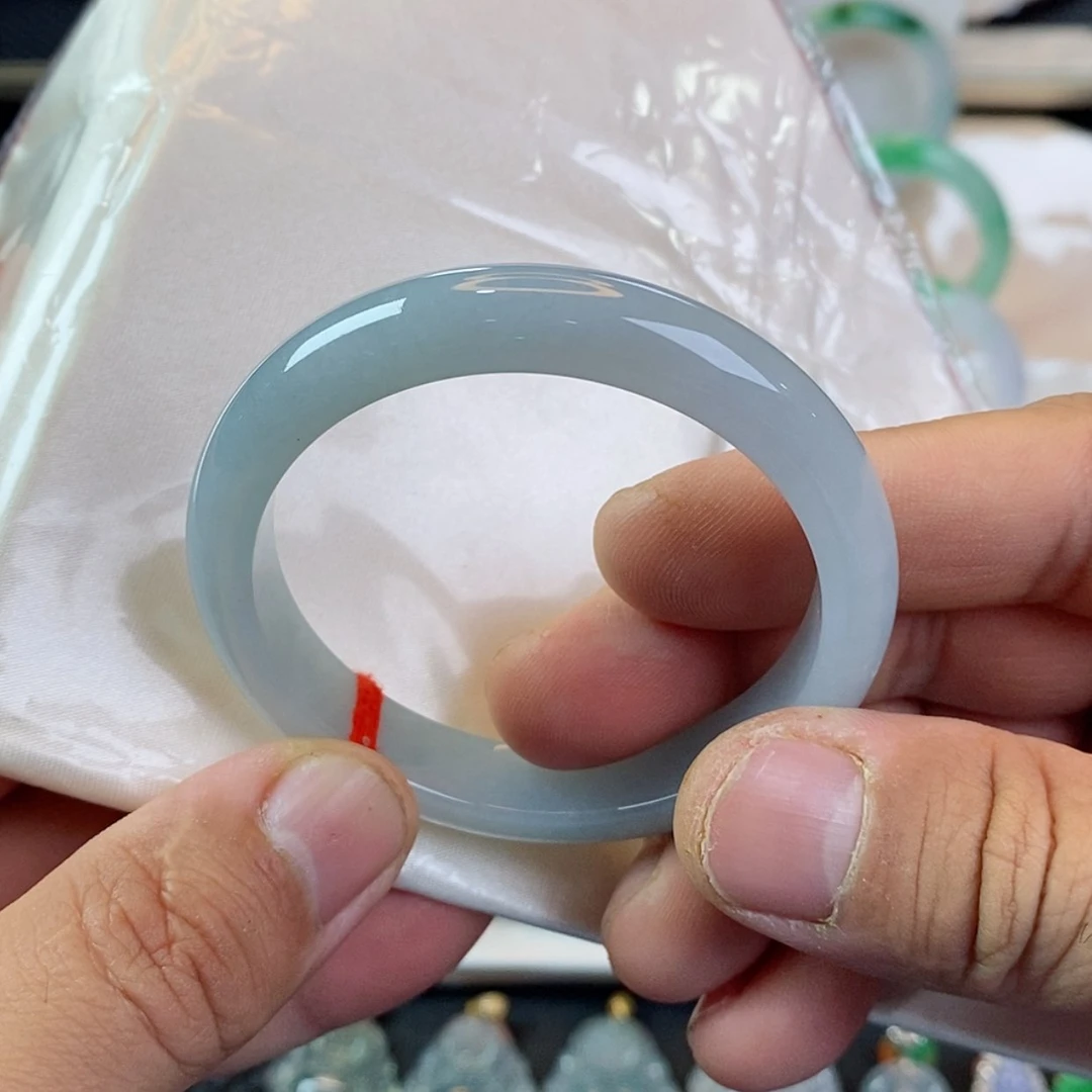 【闪购商品】未镶嵌手镯翡翠