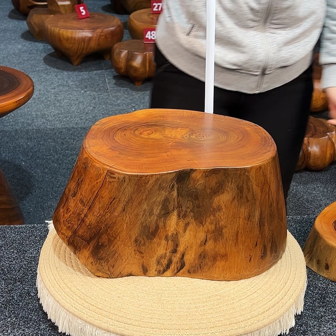 1 号香樟木尺寸：30-26-20cm