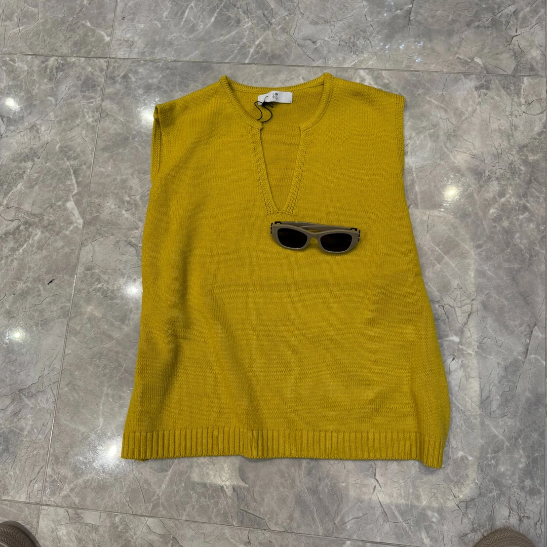 早春新款休闲百搭净版毛衣马甲19407