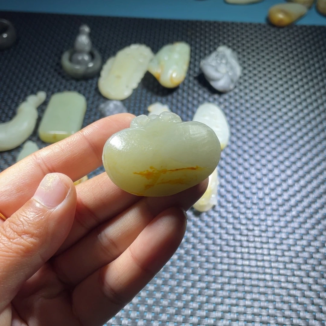 和田玉未镶嵌包链