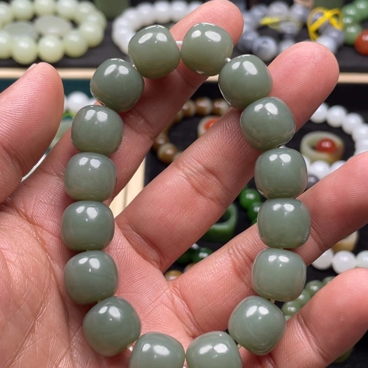 和田玉手串未镶嵌