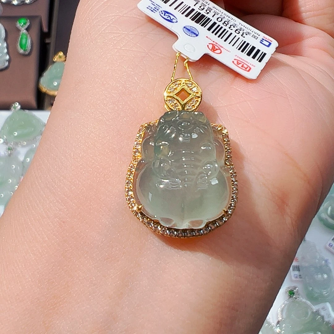 翡翠18K金镶嵌吊坠(不含链)貔貅