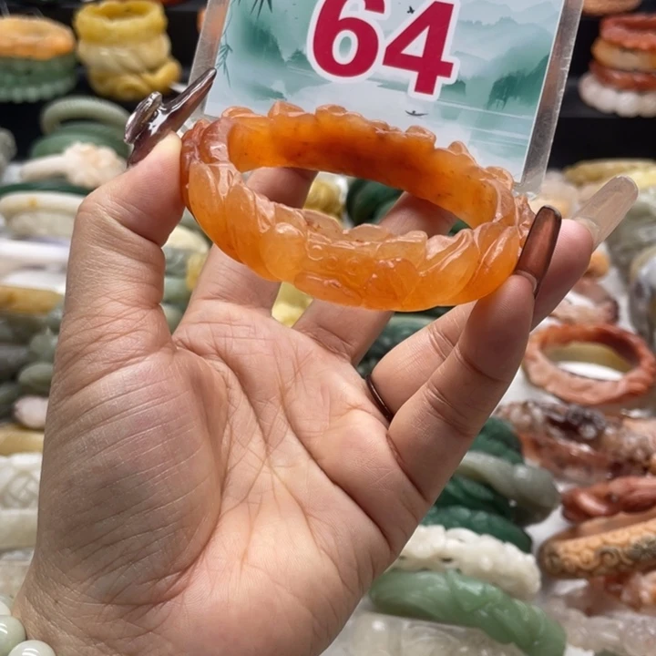 石英岩玉未镶嵌手镯