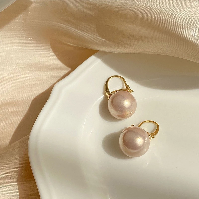 合金耳饰 合金耳饰 珍珠耳环女时尚气质高级感复古法式耳钉