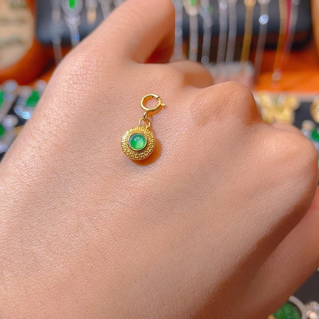 重***富翡翠银S925镶嵌颈饰