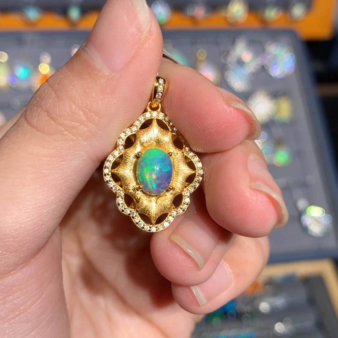 银S925镶嵌欧泊欧泊吊坠y