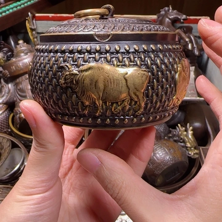 铜器把玩摆件链接