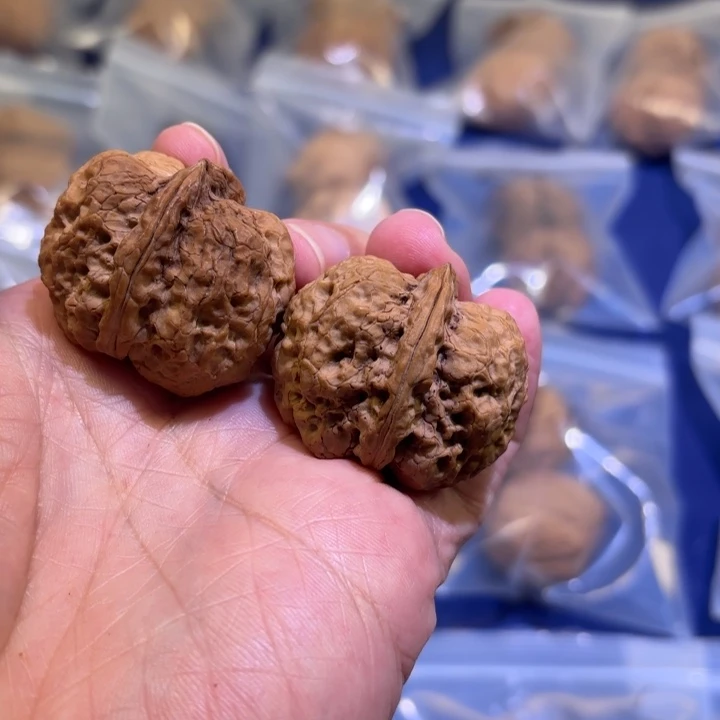 文玩核桃吊坠天元鼎