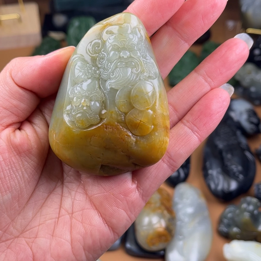 和田玉颈饰未镶嵌想***字