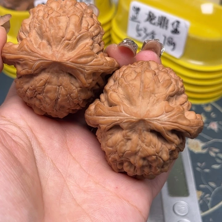 吊坠桃核53-28064-02