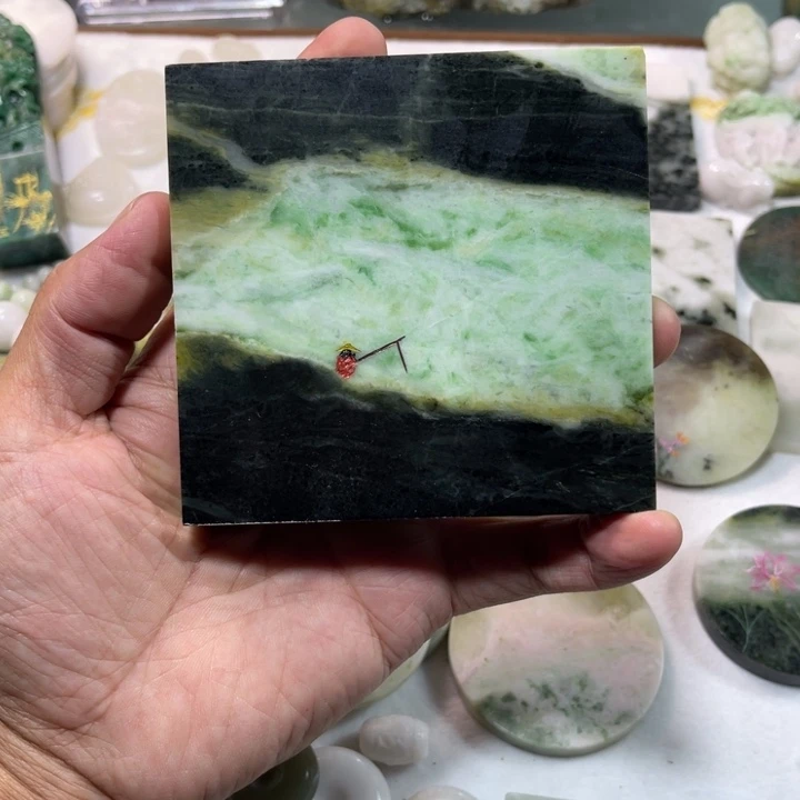 未镶嵌独山玉颈饰