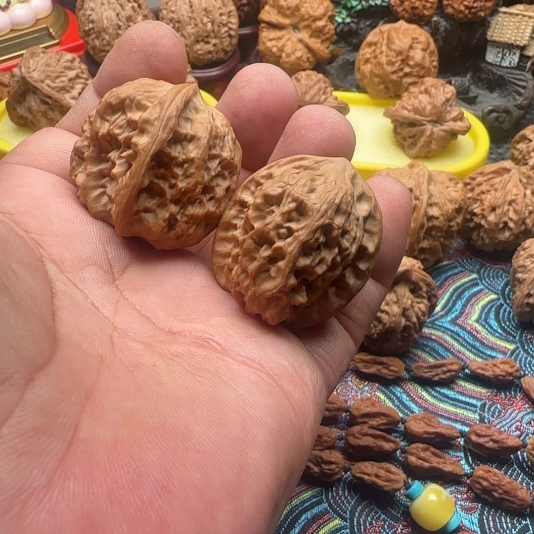 吊坠文玩核桃全品野狼34肚37