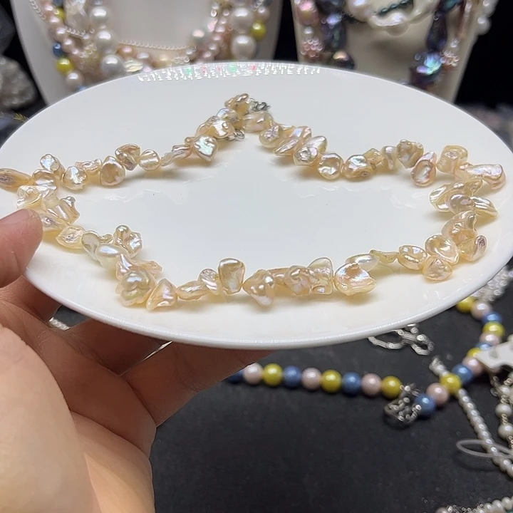 淡水珍珠颈饰未镶嵌
