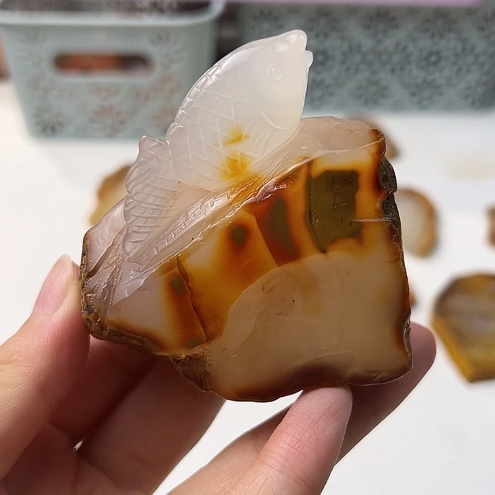 未镶嵌颈饰玛瑙/玉髓