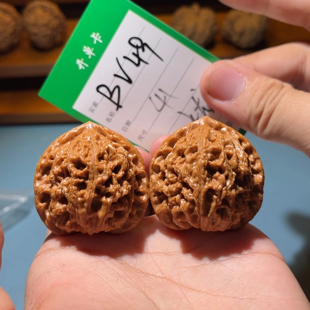 文玩核桃吊坠文玩