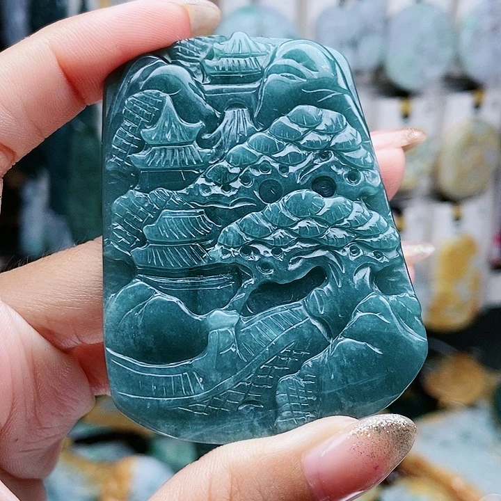 翡翠未镶嵌颈饰翡翠