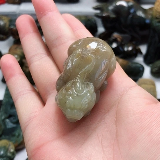 岫岩老玉（透闪石质玉）挂件未镶嵌