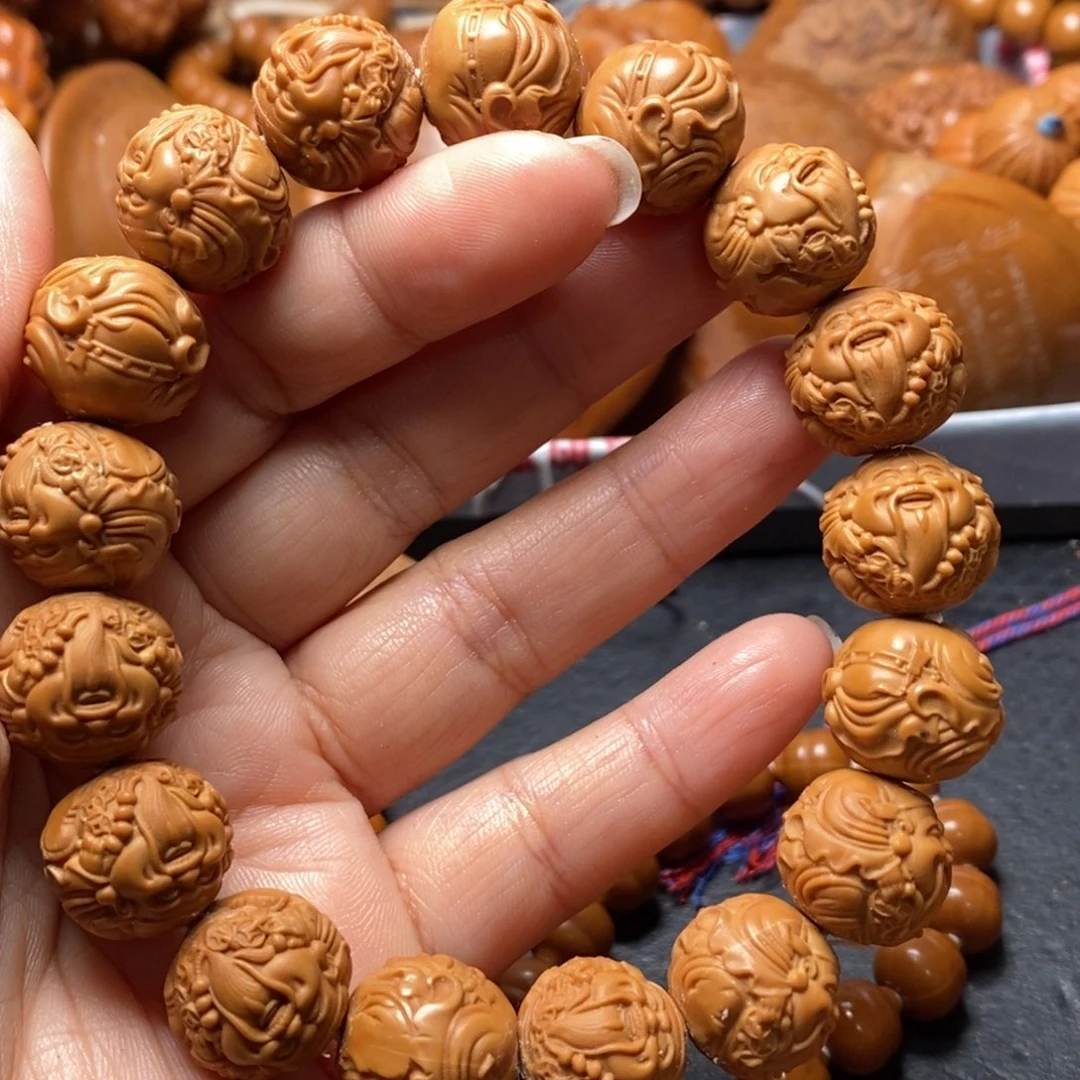 吊坠猴头核桃猴头