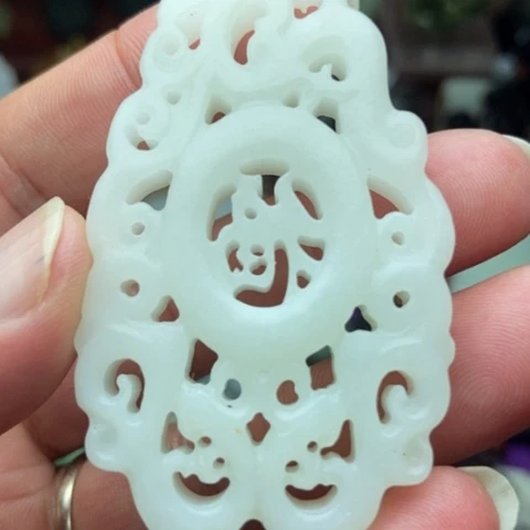 未镶嵌手镯和田玉（糖玉）