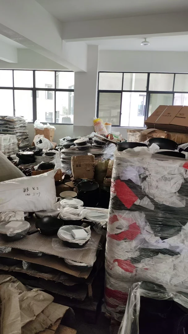 【微瑕疵/仓库清仓】30-34cm铁锅家用炒菜铁锅无涂层不沾大炒锅