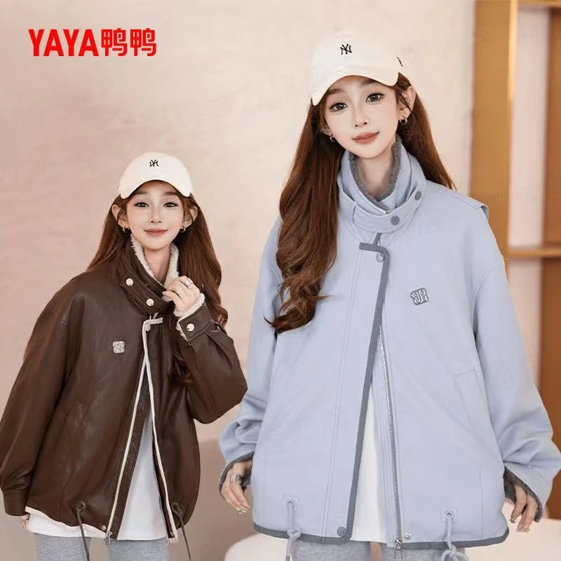 YAYA/鸭鸭女短款冬季时尚拼接立领气质保暖外套YE5B605911A