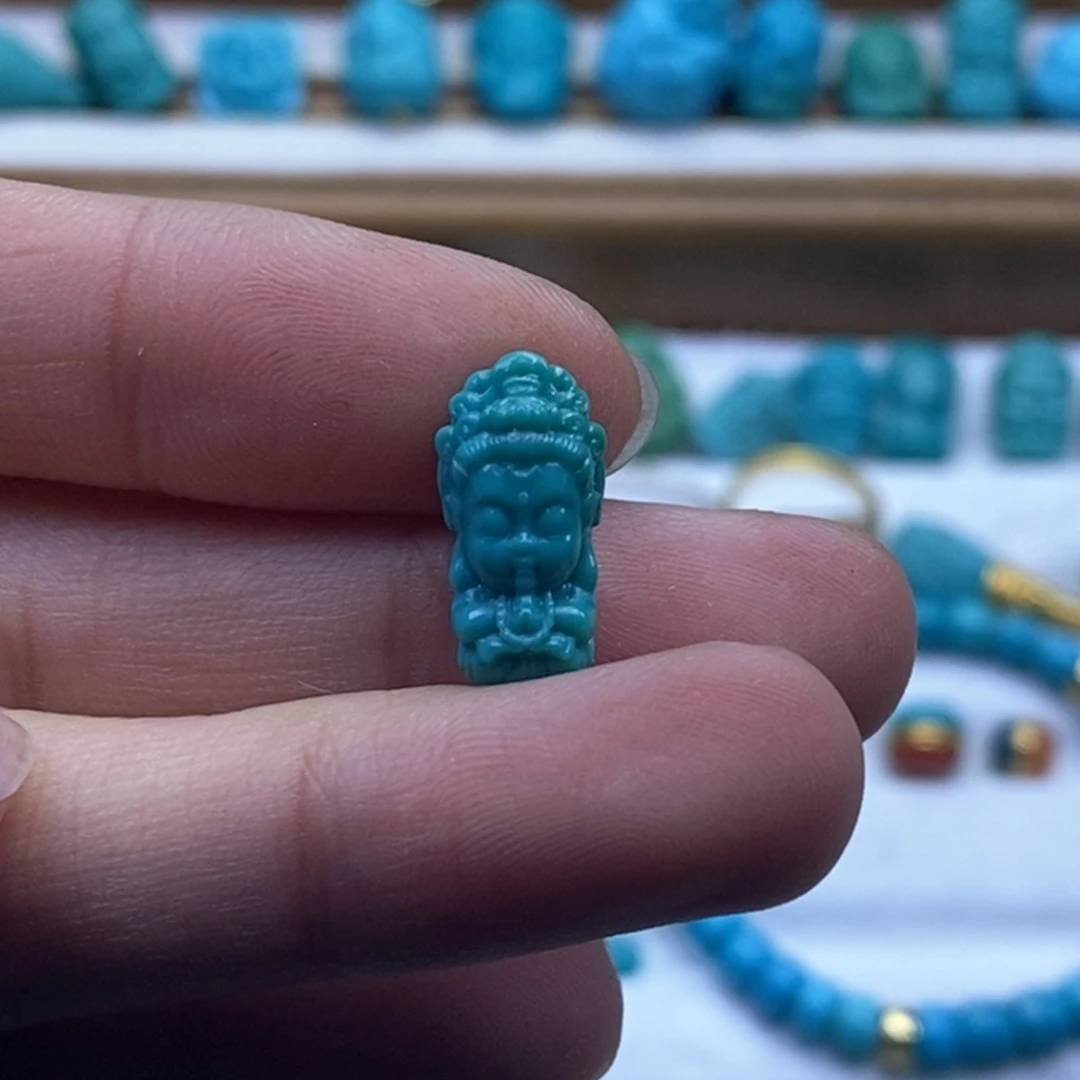 绿松石颈饰未镶嵌骑**达