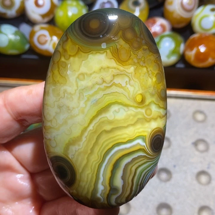 未镶嵌玛瑙/玉髓珠宝半成品115