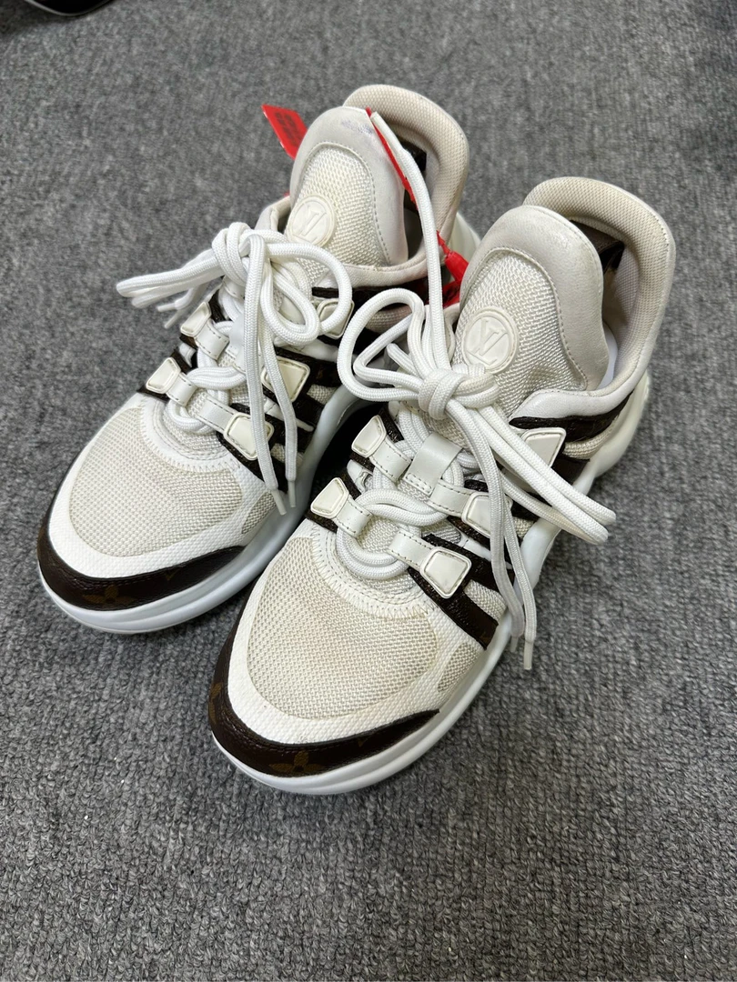 95新 LouisVuitton/路易威登 Archlight经典老花老爹鞋 36码/8563
