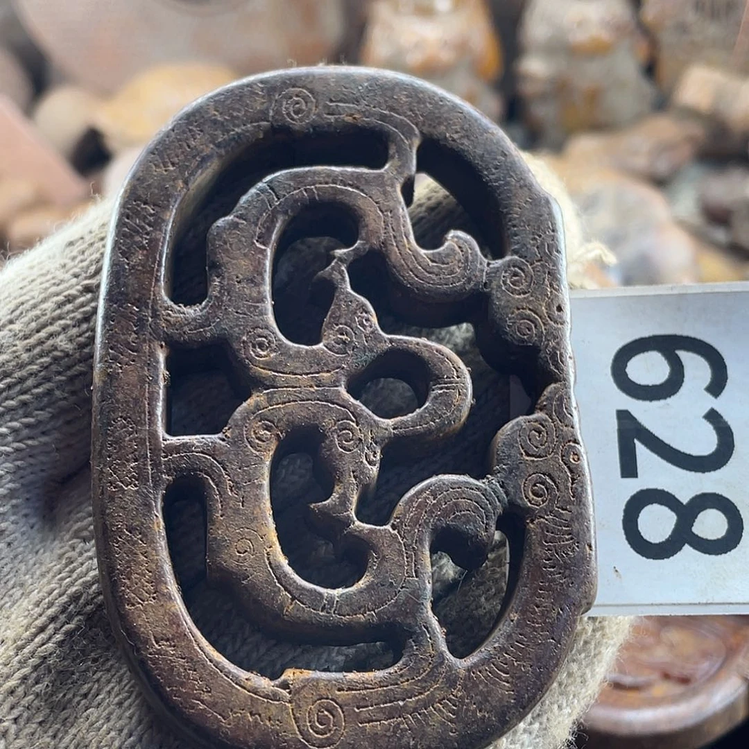 和田玉（糖玉）未镶嵌挂件