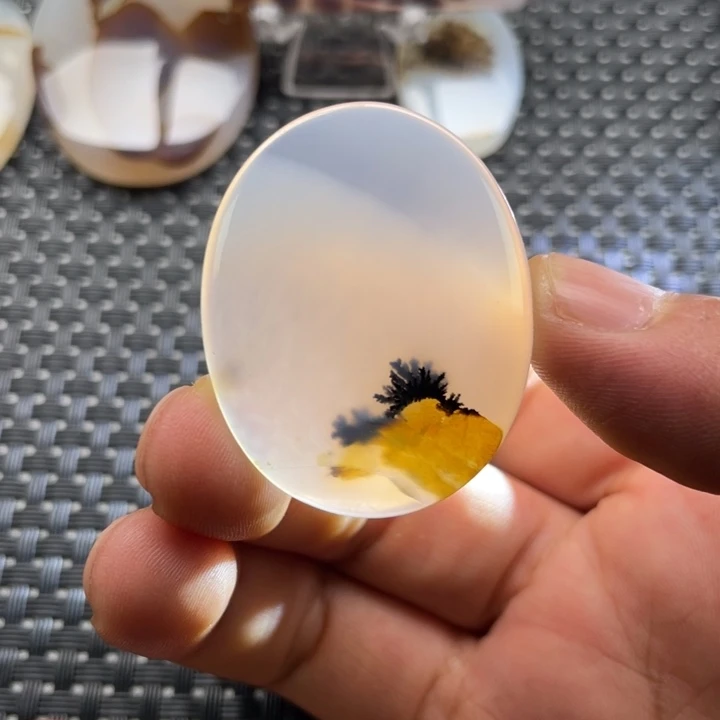 未镶嵌颈饰玛瑙/玉髓安*可