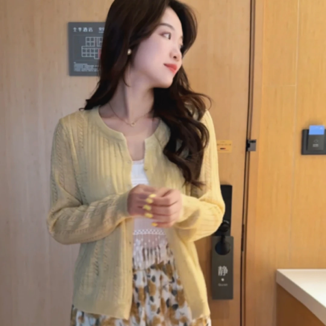 韩系圆领镂空坑条针织开衫25新款夏季时尚百搭纯色薄款长袖针织