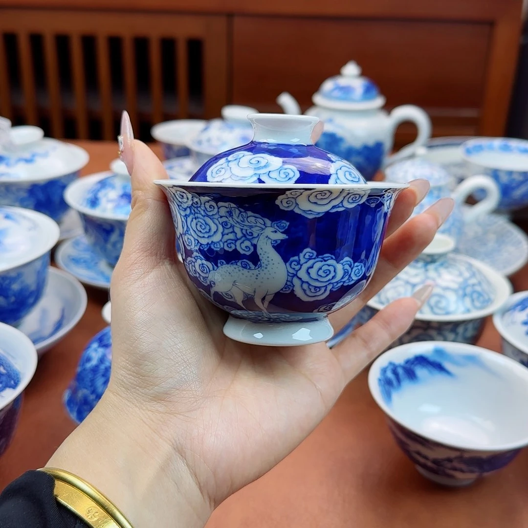 叶*景德镇陶瓷手绘盖碗